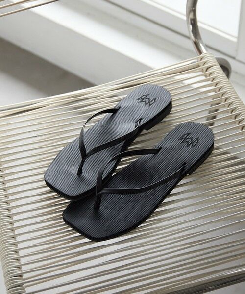 BEAUTY&YOUTH UNITED ARROWS / ビューティー&ユース ユナイテッドアローズ サンダル | <MALVADOS>スクエアトゥ トング フラットサンダル(BLACK)
