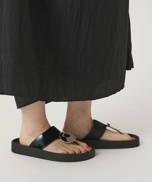 BEAUTY&YOUTH UNITED ARROWS / ビューティー&ユース ユナイテッドアローズ サンダル | ＜VOICES CULTURE＞メタルモチーフ トング サンダル | 詳細1