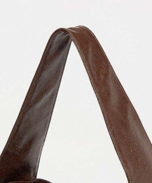 BEAUTY&YOUTH UNITED ARROWS / ビューティー&ユース ユナイテッドアローズ ショルダーバッグ | レザーライク ビッグ ワンショルダーバッグ | 詳細17