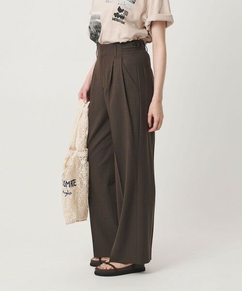 BEAUTY&YOUTH UNITED ARROWS / ビューティー&ユース ユナイテッドアローズ その他パンツ | ポリエステルブレンド ２タック タブワイドパンツ ウォッシャブル 防シワ（DK.BROWN）