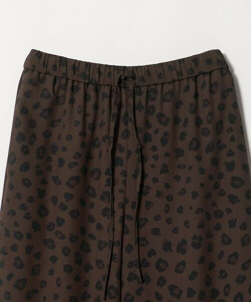 BEAUTY&YOUTH UNITED ARROWS / ビューティー&ユース ユナイテッドアローズ その他パンツ | ポリエステルブレンド レオパード イージーワイドパンツ | 詳細5