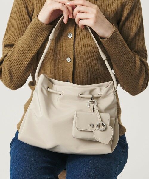 BEAUTY&YOUTH UNITED ARROWS / ビューティー&ユース ユナイテッドアローズ ショルダーバッグ | ポリエステル チャーム ドロスト バッグ | 詳細17