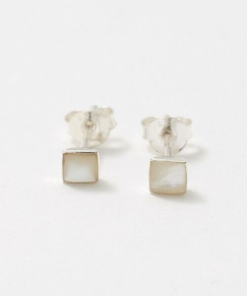 BEAUTY&YOUTH UNITED ARROWS / ビューティー&ユース ユナイテッドアローズ ピアス・イヤリング | ＜BAITS＞スクエア ストーン ピアス（WHITE）