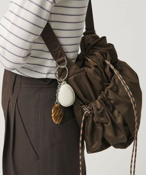 BEAUTY&YOUTH UNITED ARROWS / ビューティー&ユース ユナイテッドアローズ キーホルダー・ストラップ | ＜ADD CULUMN＞DOLL チャーム | 詳細1