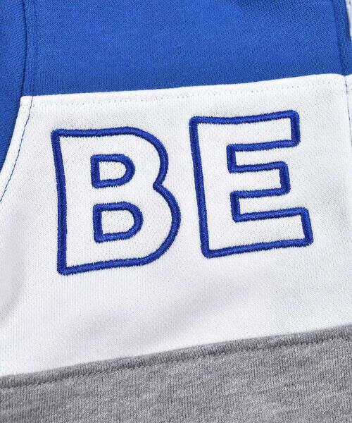 BeBe / べべ パーカー | バイカラー BeBe ロゴ 刺繍 パーカー (100~150cm) | 詳細11