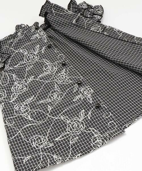 BeBe / べべ シャツ・ブラウス | 【お揃い】先染めチェックローズプリントフリルブラウス(90~160cm) | 詳細15