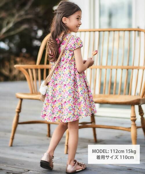 BeBe / べべ ミニ丈・ひざ丈ワンピース | 【お揃い】フルールドゥジョワプリントリボンワンピース(90~150cm) | 詳細1