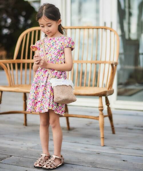 BeBe / べべ ミニ丈・ひざ丈ワンピース | 【お揃い】フルールドゥジョワプリントリボンワンピース(90~150cm) | 詳細2