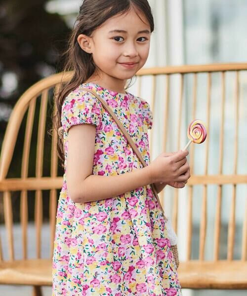 BeBe / べべ ミニ丈・ひざ丈ワンピース | 【お揃い】フルールドゥジョワプリントリボンワンピース(90~150cm) | 詳細3