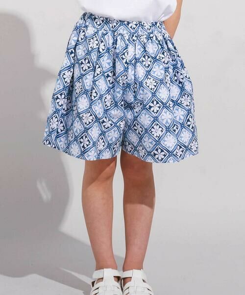 BeBe/べべ 【お揃い】復刻アーカイブタイル柄フレアキュロットパンツ(90~150cm) ブルー系 120cm BeBe/べべ 【お揃い】復刻アーカイブタイル柄フレアキュロットパンツ(90~150cm) ブルー系 120cm