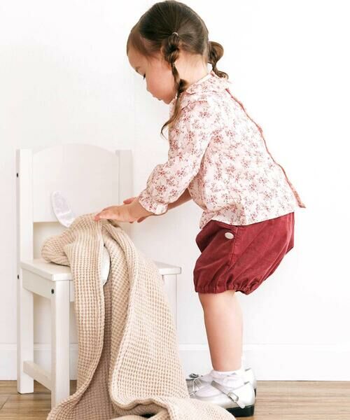 BeBe / べべ シャツ・ブラウス | 【お揃い】コットンローンフラワープリントフリル襟長袖ブラウス(90~100cm) | 詳細2