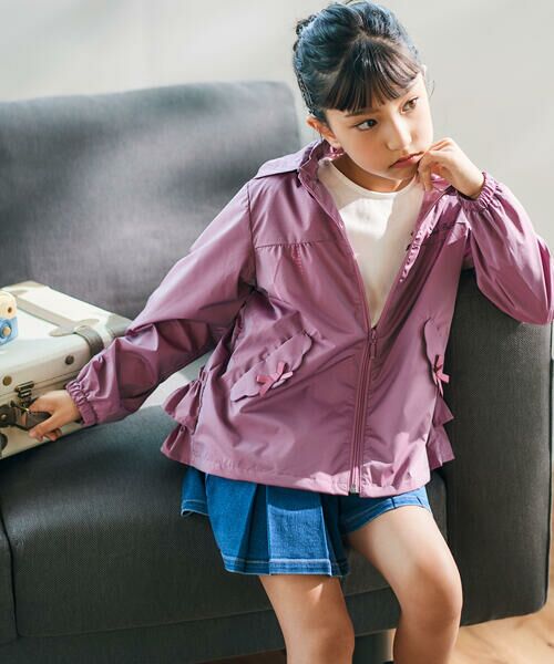 BeBe / べべ ブルゾン | シャイニータフタバックフリルフードブルゾン(90~150cm) | 詳細3