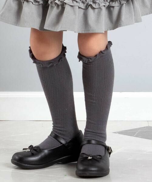 BeBe/べべ 透かし編みメロウフリルハイソックス(13~24cm) グレー 17-19cm BeBe/べべ 透かし編みメロウフリルハイソックス(13~24cm) グレー 17-19cm
