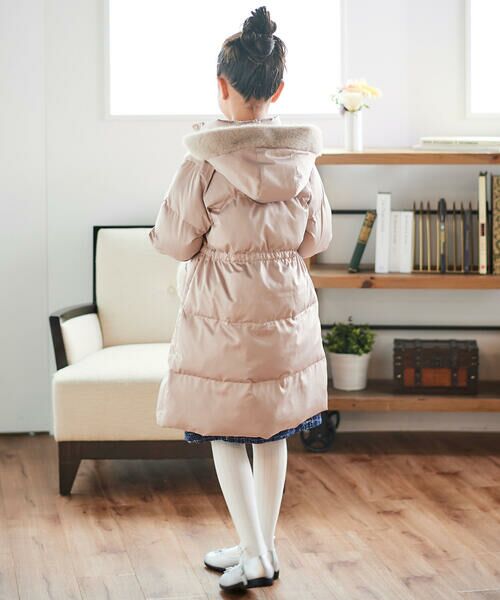 BeBe / べべ ダウンジャケット・ベスト | 【撥水加工】タフタウエストギャザーファーフード中綿コート(100~160cm) | 詳細2