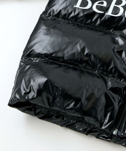 BeBe / べべ ミリタリージャケット・コート | 【撥水加工】タフタ切り替えロゴプリントフード中綿コート(100~160cm) | 詳細9