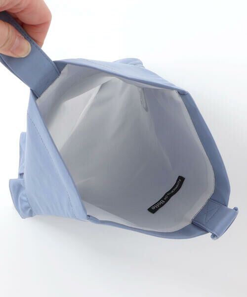 BeBe / べべ トートバッグ | 花柄切り替えフリルシューズバッグ | 詳細9