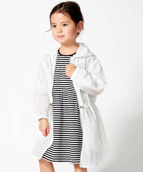 BeBe / べべ ナイロンジャケット | ボーダーギャザーワンピース+シアータフタロングパーカーセット(100~150cm)（ホワイト）