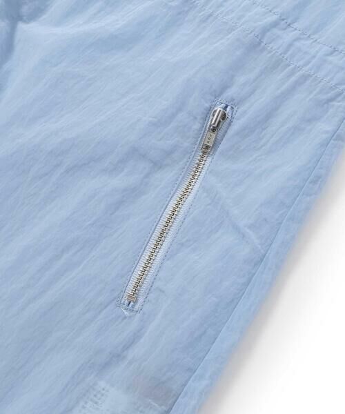 BeBe / べべ ナイロンジャケット | ボーダーギャザーワンピース+シアータフタロングパーカーセット(100~150cm) | 詳細22