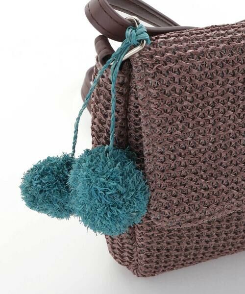 BeBe / べべ ショルダーバッグ | 【お揃い】ラフィアポンポンブレード編みポシェット | 詳細11