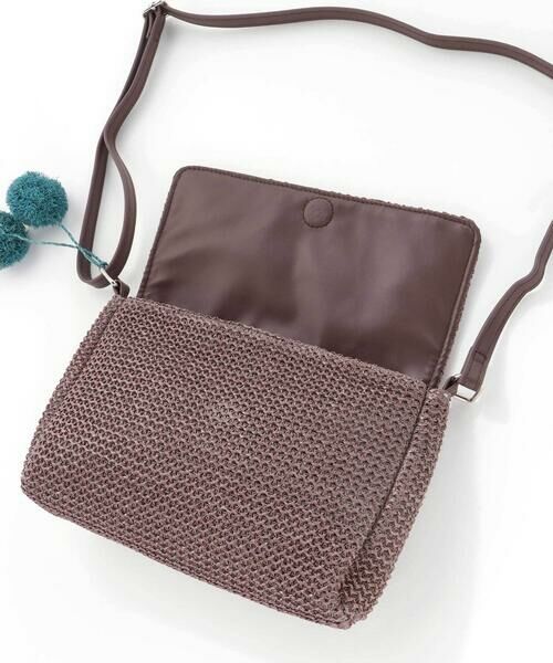 BeBe / べべ ショルダーバッグ | 【お揃い】ラフィアポンポンブレード編みポシェット | 詳細14