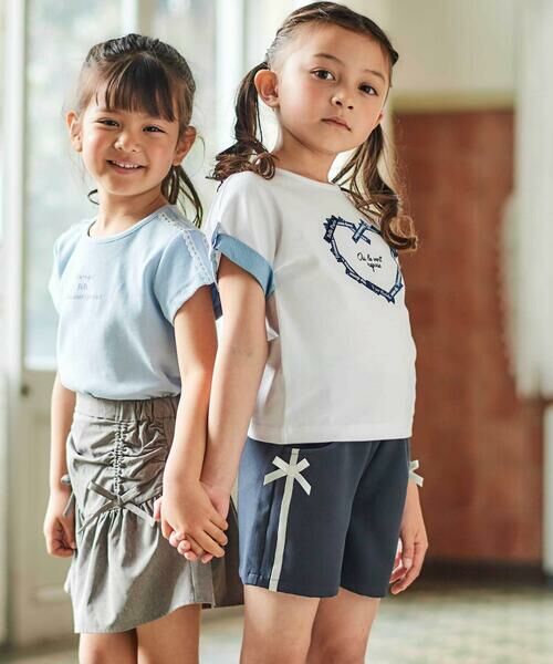 BeBe / べべ Tシャツ | ラベルロゴハートモチーフ袖切り替え天竺半袖Tシャツ(90~150cm) | 詳細2