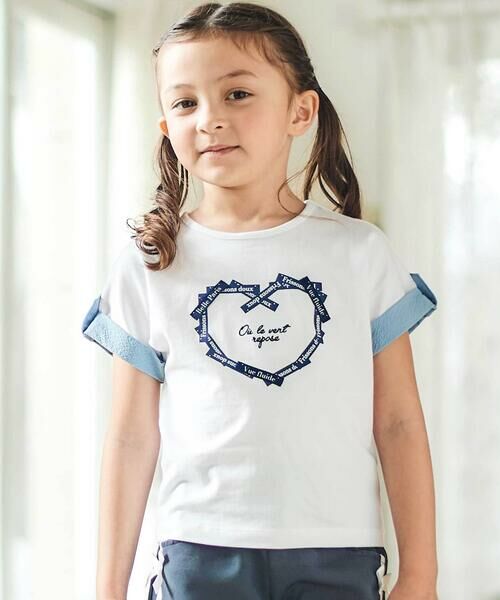 BeBe / べべ Tシャツ | ラベルロゴハートモチーフ袖切り替え天竺半袖Tシャツ(90~150cm)（ホワイト）