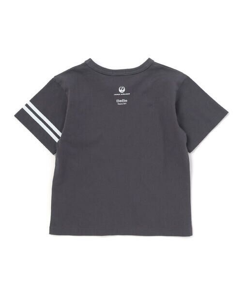 BeBe / べべ Tシャツ | 【JALコラボ】飛行機図面エンボス加工ロゴ半袖Tシャツ(90~140cm) | 詳細7