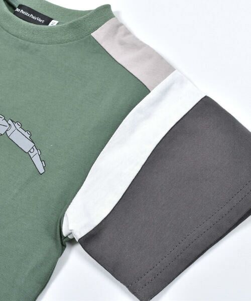 BeBe Petits Pois Vert / ベベ プチ ポワ ヴェール Tシャツ | 切り替え恐竜ブロックTシャツ(95~150cm) | 詳細17