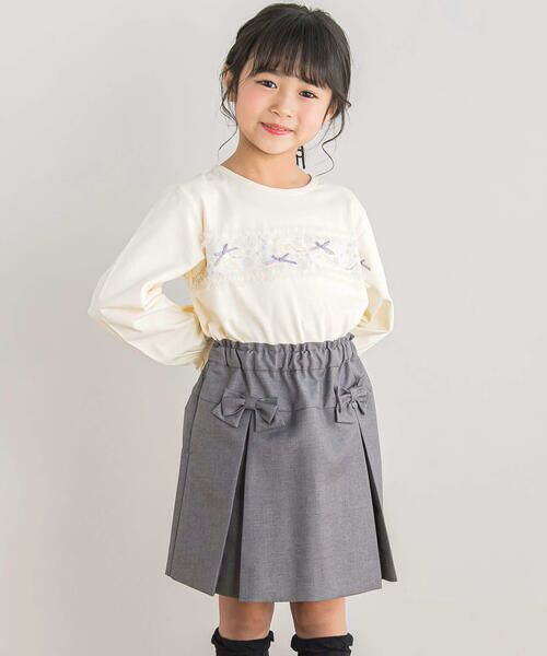 BeBe Petits Pois Vert / ベベ プチ ポワ ヴェール Tシャツ | 【店舗限定】花プリント天竺トップス(95~150cm) | 詳細2