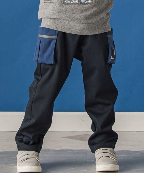 BeBe Petits Pois Vert/ベベ プチ ポワ ヴェール ポケットポイントロングパンツ(95~150cm) ネイビー 100cm BeBe Petits Pois Vert/ベベ プチ ポワ ヴェール ポケットポイントロングパンツ(95~150cm) ネイビー 100cm