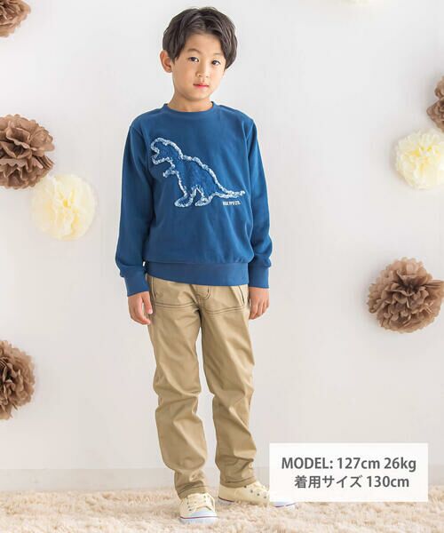 BeBe Petits Pois Vert / ベベ プチ ポワ ヴェール スウェット | 【店舗限定】恐竜デニムパッチワークトレーナー(95~150cm) | 詳細9