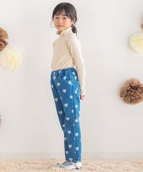 BeBe Petits Pois Vert / ベベ プチ ポワ ヴェール チノ・ワークパンツ | 【店舗限定】ハート抜染デニムパンツ(95~150cm) | 詳細10