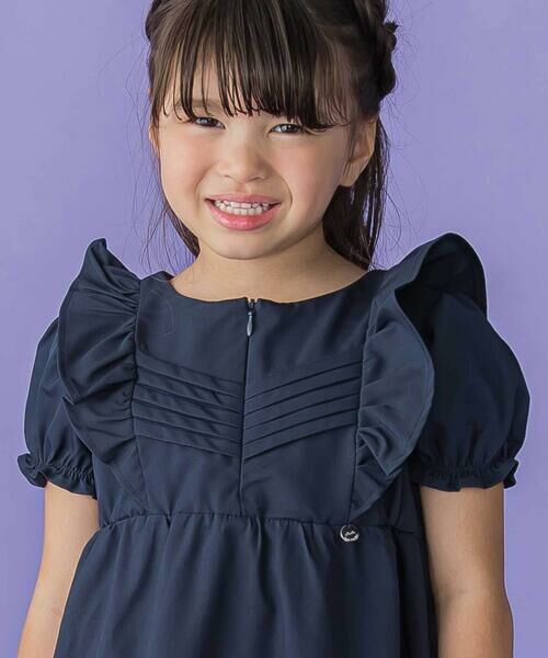 BeBe Petits Pois Vert / ベベ プチ ポワ ヴェール ミニ丈・ひざ丈ワンピース | センタータックパフスリーブワンピース(95~150cm) | 詳細5