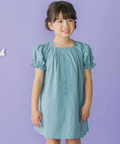 BeBe Petits Pois Vert / ベベ プチ ポワ ヴェール ミニ丈・ひざ丈ワンピース | フロント刺しゅうタックパフスリーブワンピース(95~150cm)