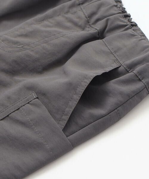 BeBe Petits Pois Vert / ベベ プチ ポワ ヴェール ショート・ハーフ・半端丈パンツ | 【撥水】ポケットメッシュ切り替えサイドポケットハーフパンツ(95~150cm) | 詳細8