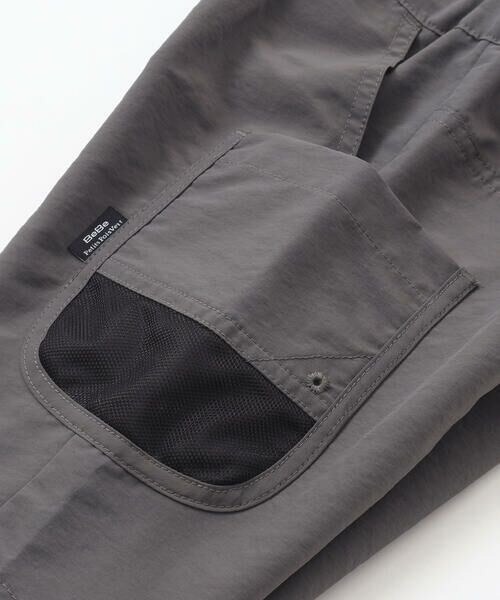 BeBe Petits Pois Vert / ベベ プチ ポワ ヴェール ショート・ハーフ・半端丈パンツ | 【撥水】ポケットメッシュ切り替えサイドポケットハーフパンツ(95~150cm) | 詳細9