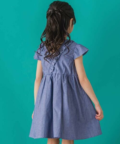 BeBe Petits Pois Vert / ベベ プチ ポワ ヴェール ミニ丈・ひざ丈ワンピース | 【店舗限定】【前後着用可能】ダンガリーフリル襟カシュクールワンピース(95~150cm)<br> | 詳細2