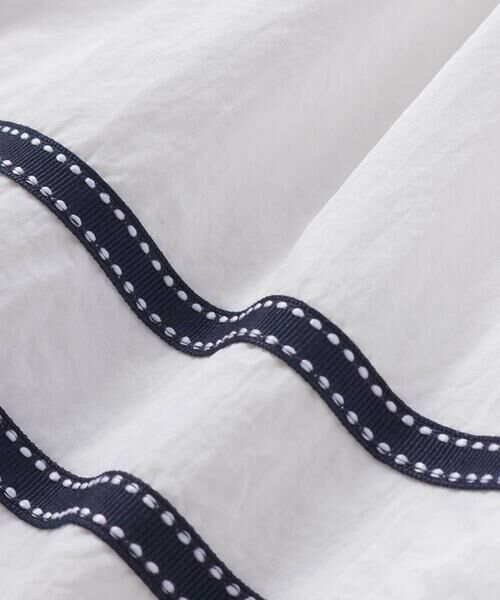 BeBe Petits Pois Vert / ベベ プチ ポワ ヴェール ミニ丈・ひざ丈ワンピース | 【店舗限定】ライン襟付き前開きパフスリーブワンピース(95~150cm)<br> | 詳細11