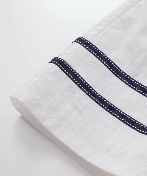 BeBe Petits Pois Vert / ベベ プチ ポワ ヴェール ミニ丈・ひざ丈ワンピース | 【店舗限定】ライン襟付き前開きパフスリーブワンピース(95~150cm)<br> | 詳細9