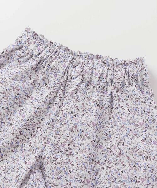 BeBe Petits Pois Vert / ベベ プチ ポワ ヴェール セットアップ | 【店舗限定】花柄スクエアフリルチュニック+ショートパンツセット(95~150cm)<br> | 詳細19