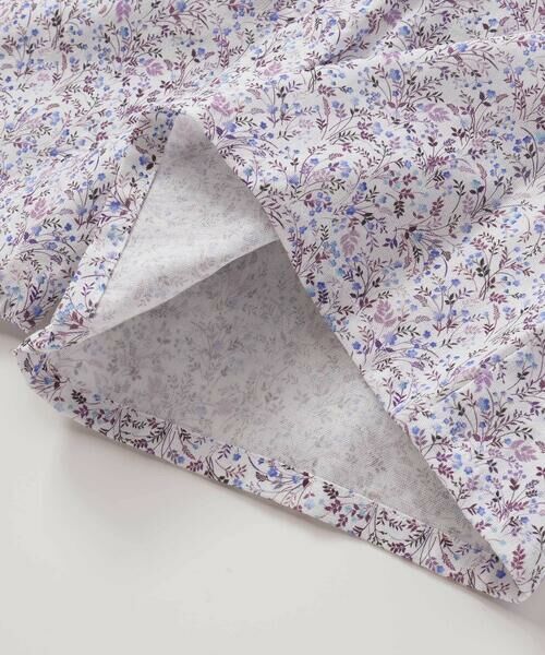 BeBe Petits Pois Vert / ベベ プチ ポワ ヴェール セットアップ | 【店舗限定】花柄スクエアフリルチュニック+ショートパンツセット(95~150cm)<br> | 詳細21