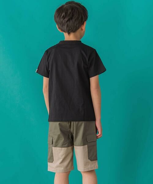 BeBe Petits Pois Vert / ベベ プチ ポワ ヴェール ショート・ハーフ・半端丈パンツ | 【店舗限定】バイカラーカーゴポケットハーフパンツ(95~150cm)<br> | 詳細6