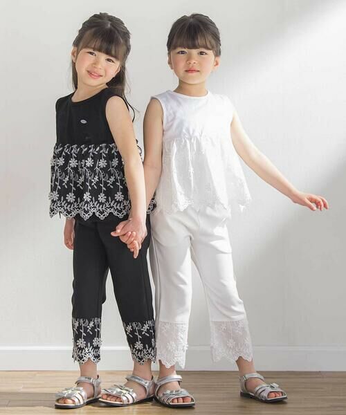 BeBe Petits Pois Vert / ベベ プチ ポワ ヴェール セットアップ | 立体花綿刺しゅうレースセットアップ(95~150cm) | 詳細2