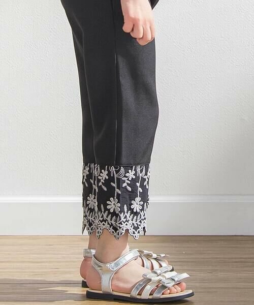 BeBe Petits Pois Vert / ベベ プチ ポワ ヴェール セットアップ | 立体花綿刺しゅうレースセットアップ(95~150cm) | 詳細10