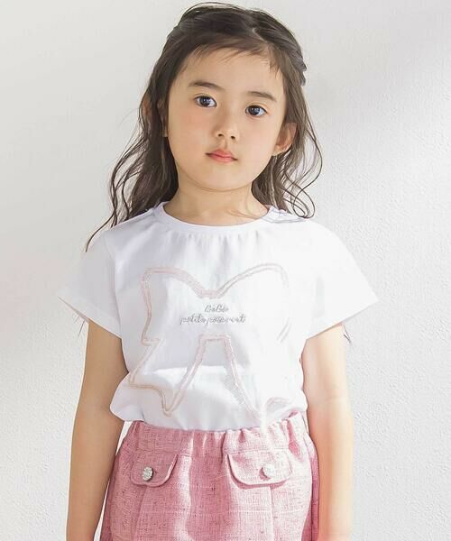 BeBe Petits Pois Vert/ベベ プチ ポワ ヴェール リボンモチーフ天竺Tシャツ(95~150cm) ホワイト 100cm BeBe Petits Pois Vert/ベベ プチ ポワ ヴェール リボンモチーフ天竺Tシャツ(95~150cm) ホワイト 100cm