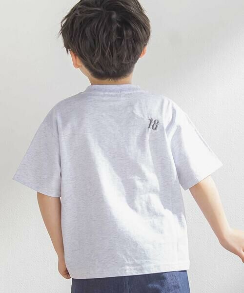 BeBe Petits Pois Vert / ベベ プチ ポワ ヴェール Tシャツ | 文字刺しゅうタック入りTシャツ(95~150cm) | 詳細13