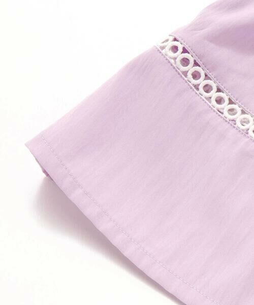 BeBe Petits Pois Vert / ベベ プチ ポワ ヴェール セットアップ | 【店舗限定】切り替えレースブラウス＋ショートパンツセットアップ(95~150cm) | 詳細15