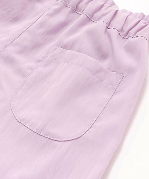 BeBe Petits Pois Vert / ベベ プチ ポワ ヴェール セットアップ | 【店舗限定】切り替えレースブラウス＋ショートパンツセットアップ(95~150cm) | 詳細18