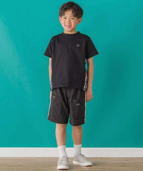 BeBe Petits Pois Vert / ベベ プチ ポワ ヴェール ショート・ハーフ・半端丈パンツ | 【店舗限定】【速乾】タフタサイドラインハーフパンツ(95~150cm) | 詳細2