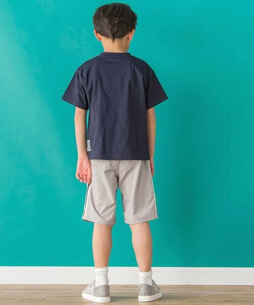 BeBe Petits Pois Vert / ベベ プチ ポワ ヴェール ショート・ハーフ・半端丈パンツ | 【店舗限定】【速乾】タフタサイドラインハーフパンツ(95~150cm) | 詳細7